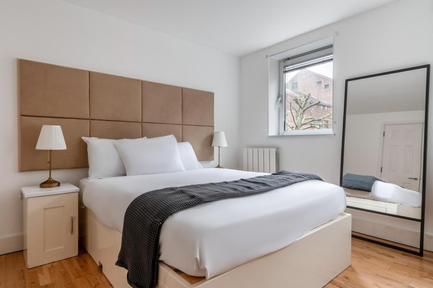 Blueground Canary Wharf Nr Offices Food Bars Lon-484 Apartment London